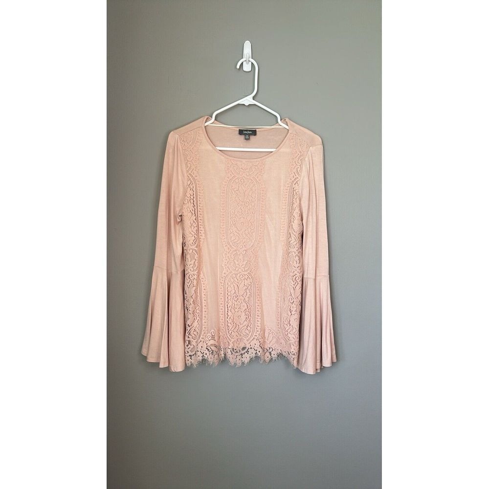 Neiman Marcus Shirt Women Medium Pink Lace Bell Sleeve‎ Romantic Fairy Soft Girl